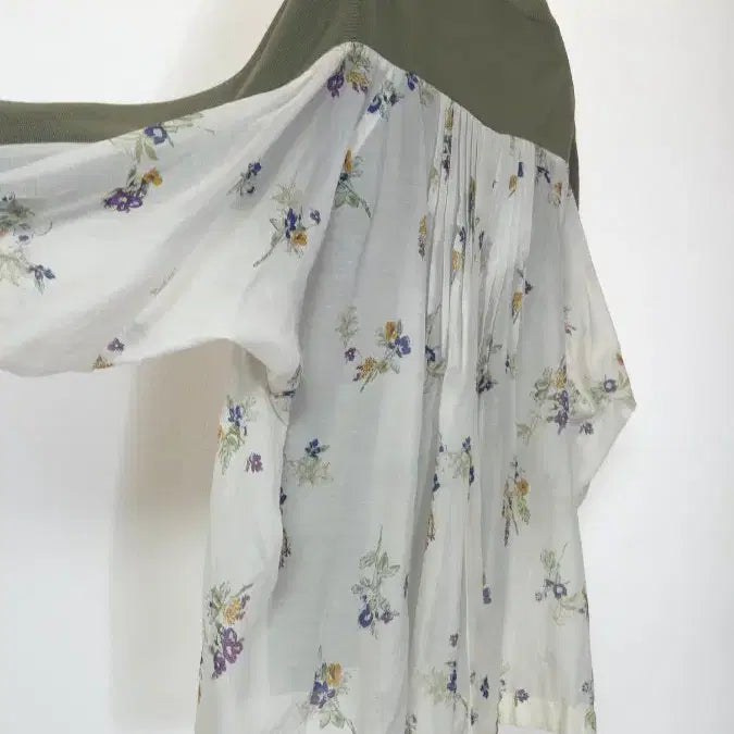 [BUNJANG] Atte Vanessa Bruno Silk Blended Floral Knit Blouse / 아떼 바네사브루노 실크 블랜딩 플라워 니트 블라우스 F사이즈
