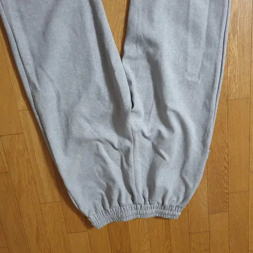 [SOLD OUT] 1993스튜디오 그레이 와이드 트레이닝 팬츠 M