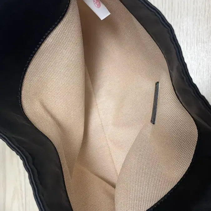 [BUNJANG] Archivepke Wave Bag Black Shoulder Bag / [아카이브앱크] 웨이브백 블랙 숄더백