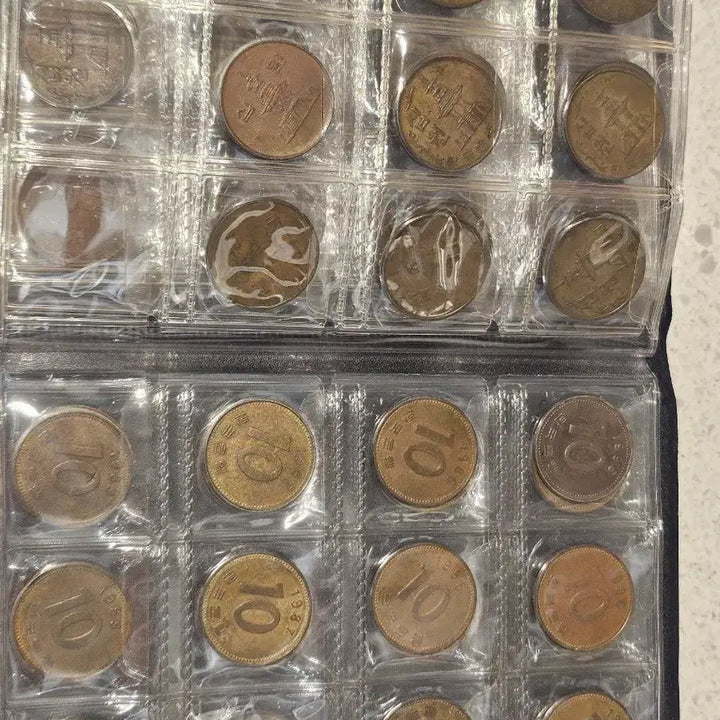 [BUNJANG] Korean 10 Won Brass Coin Collection / 한국 10원 황동화/구권 동전 컬렉션
