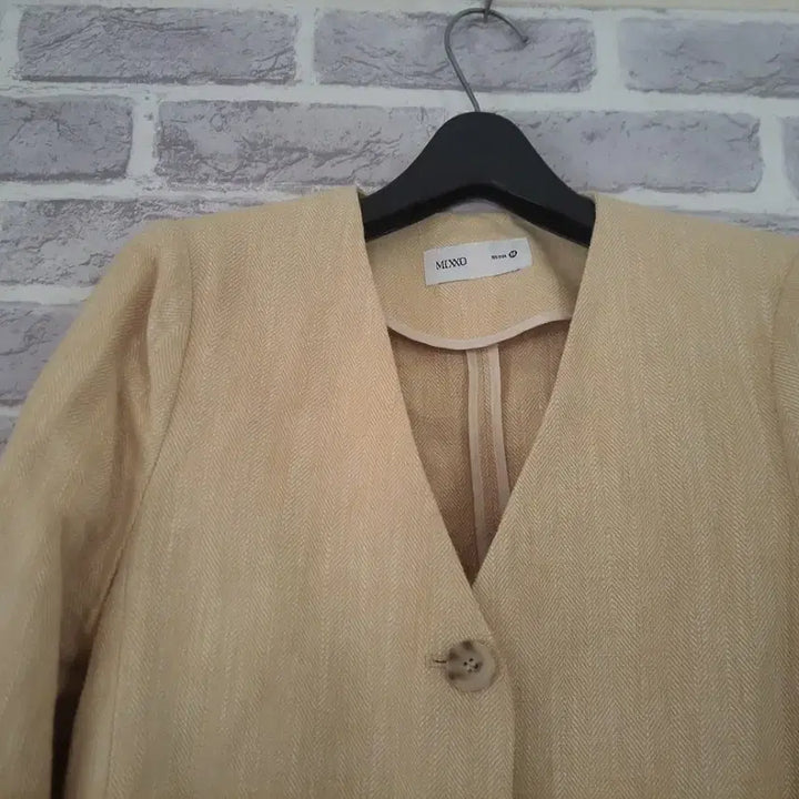 [BUNJANG] MIXXO Yellow Beige Collarless Jacket / 미쏘 옐로우베이지 노카라자켓M/알뜰한여우