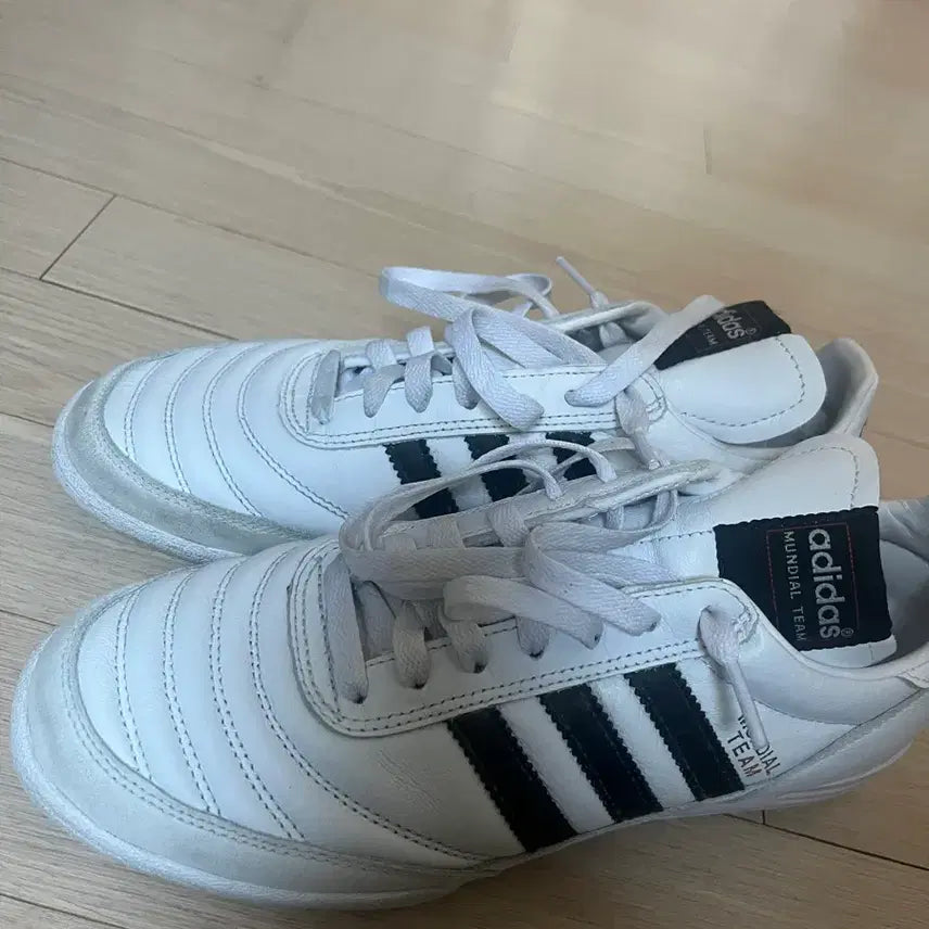 [SOLD OUT] 문디알팀 245 흰색