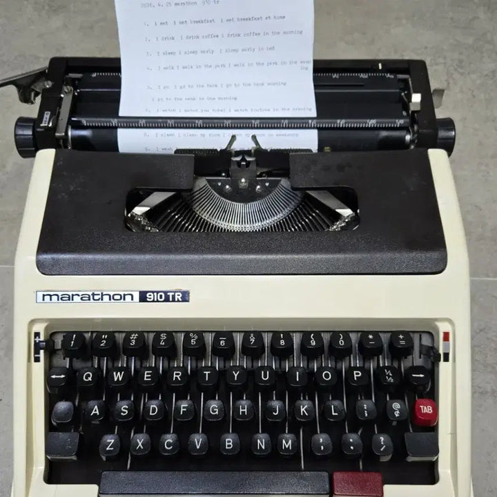 [BUNJANG] Marathon English Typewriter / 마라톤 영문 타자기
