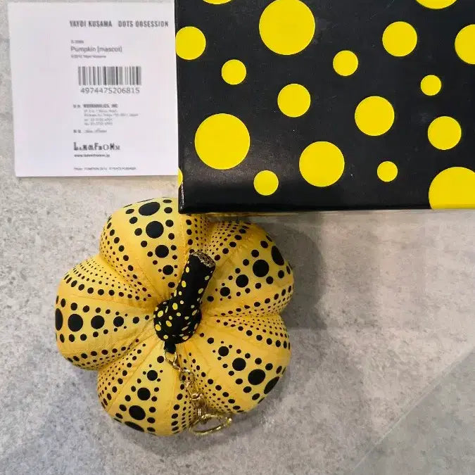 [BUNJANG] Yayoi Kusama Museum Goods Collection / 쿠사마 야요이 뮤지엄굿즈 모음