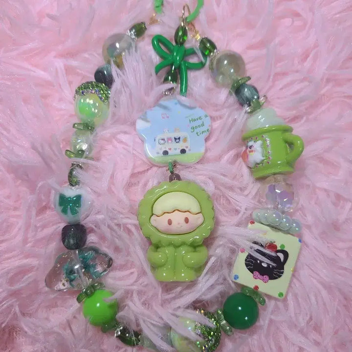 [BUNJANG] Handmade Green Bead Strap / +무지개 초록 비즈 스트랩+