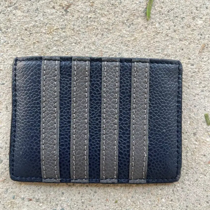 [SOLD OUT] 톰브라운 카드지갑 네이비 삼선탭