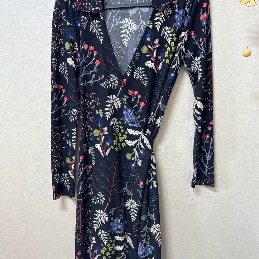 [BUNJANG] Floral Pattern Wrap Dress (Up to Slim 66) / 플라워 패턴 여성 랩원피스 (~슬림66)