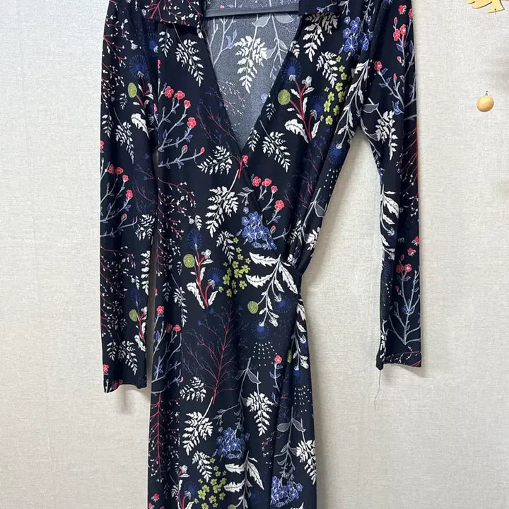 [BUNJANG] Floral Pattern Wrap Dress (Up to Slim 66) / 플라워 패턴 여성 랩원피스 (~슬림66)