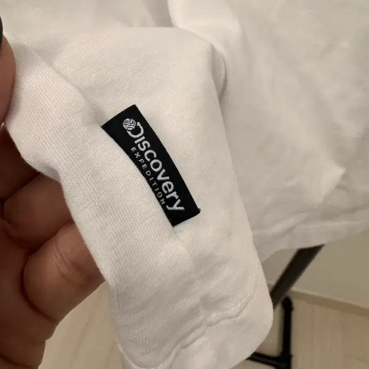 [BUNJANG] Discovery White T-shirt (Size 90) / 디스커버리 반팔티 화이트 90사이즈