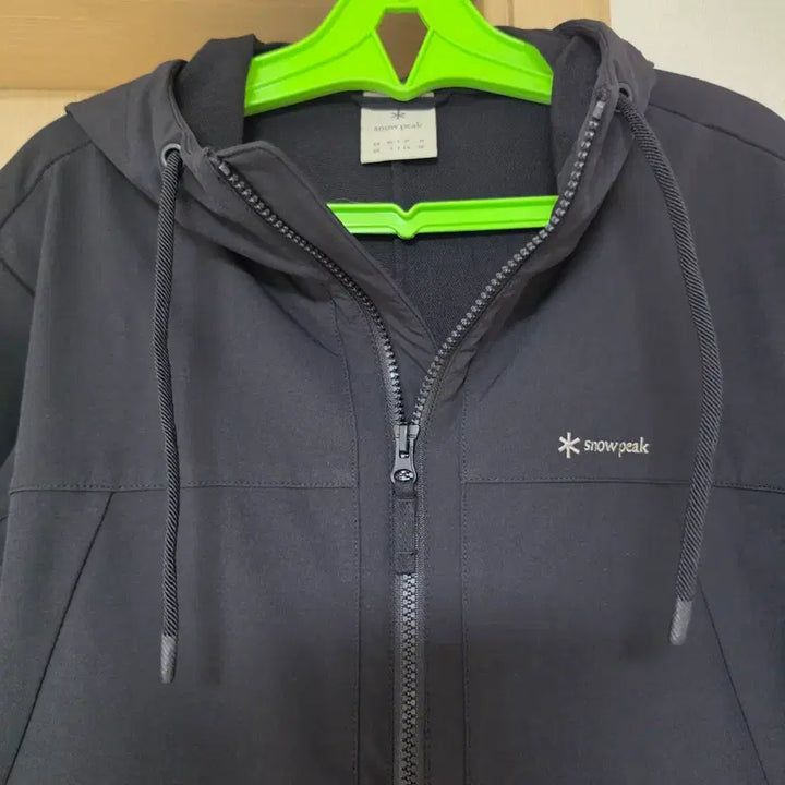 [SOLD OUT] 스노우피크 여성 후드 자켓 블랙(S24FWT-JK33)