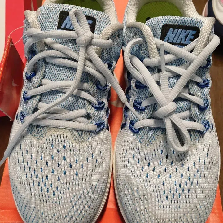 [BUNJANG] Nike Blue/White Mesh Tennis Shoes / 나이키 운동화 블루/화이트 메쉬