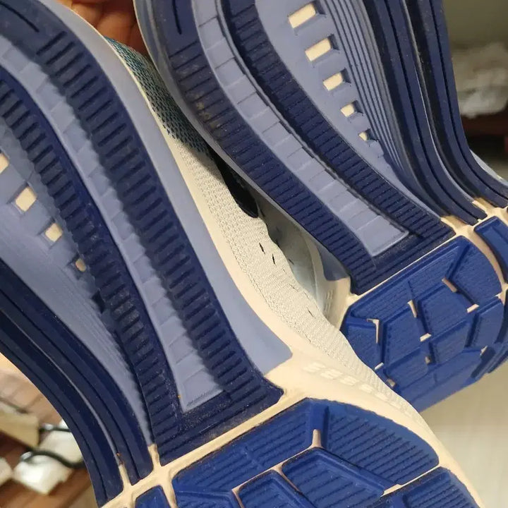 [BUNJANG] Nike Blue/White Mesh Tennis Shoes / 나이키 운동화 블루/화이트 메쉬