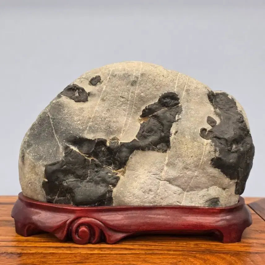 [BUNJANG] Engraved Stone with Clear Patterns / 26042623 양각 문양이 선명한 해석 수석 팝니다