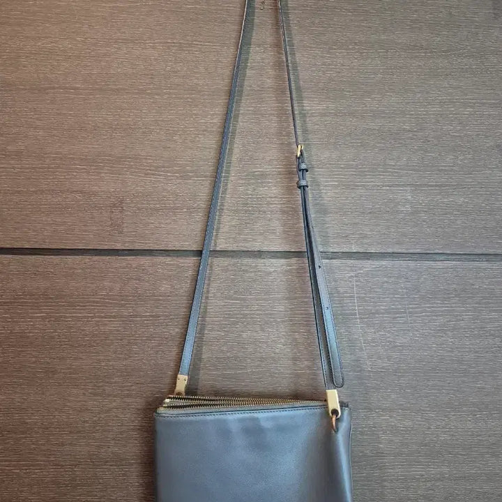 [BUNJANG] Marc by Marc Jacobs Crossbody Bag Gray / 마크바이마크제이콥스 크로스백 그레이