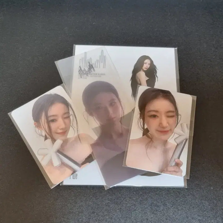 [BUNJANG]  (G)I-DLE Neverland Concert Shuhua Photocard Bundle / 아이들 네버랜드 콘서트 슈화포카