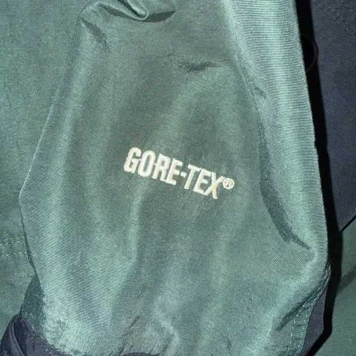 [BUNJANG] 노스페이스 90s OG GTX 마운틴 자켓 / 노스페이스 90s OG GTX 마운틴 자켓