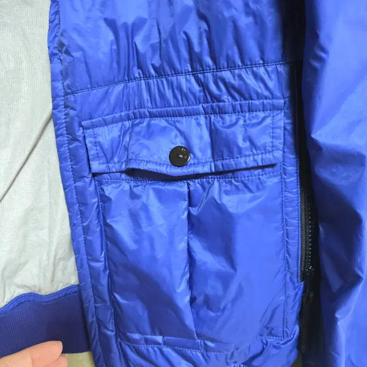[BUNJANG] Stone Island Micro Ripstop Windbreaker Blouson M / 스톤아일랜드 마이크로립스탑 바람막이 블루종 M