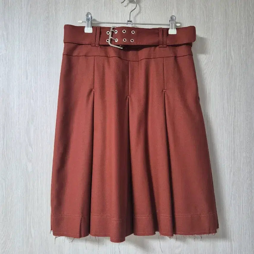 [BUNJANG] Partimento Belted Pleated Midi Skirt / 파르티멘토 벨티드 플리츠 미디스커트
