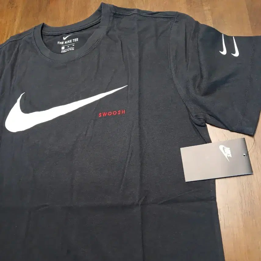 [BUNJANG] Nike Swoosh Black T-Shirt / 나이키 스우시 반팔 티셔츠 블랙