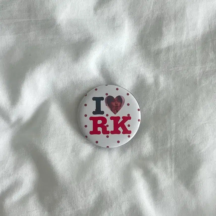 [BUNJANG] Riku Pin Badge / 리쿠 핀 벳지
