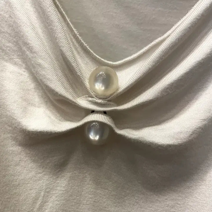 [BUNJANG] 아르마니 콜레지오니 진주알 포인트 반팔 티셔츠 66 / 아르마니 콜레지오니 진주알 포인트 반팔 티셔츠 66