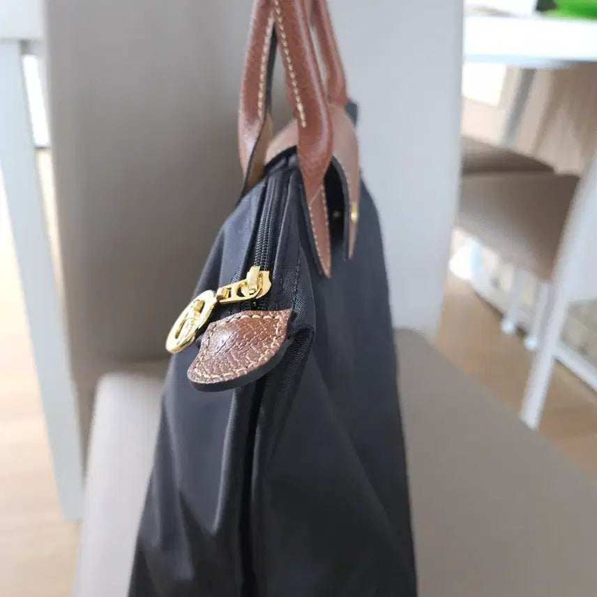 [SOLD OUT] (정품/새상품)롱샴 르 플리아쥬 오리지널 숄더백/가방 M