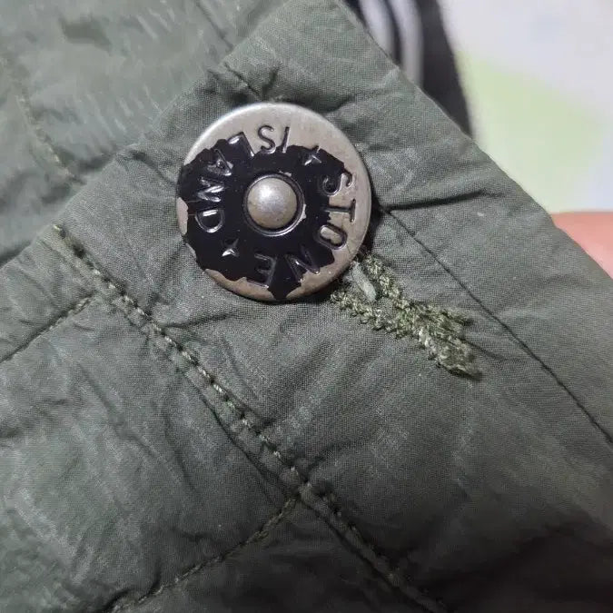[BUNJANG] Stone Island Seersucker Jogger Pants Olive / 스톤아일랜드 SS  시어서커조거팬츠 34 사이즈 올리브
