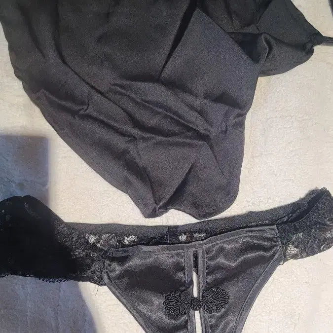 [BUNJANG] Black Lace Lingerie Set / 블랙 레이스 아찔한 란제리 세트