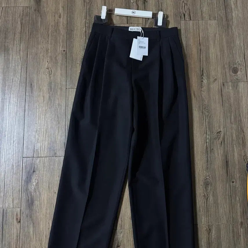 [SOLD OUT] 렉토 26ss 더블 플리츠 수트 팬츠 블랙 M