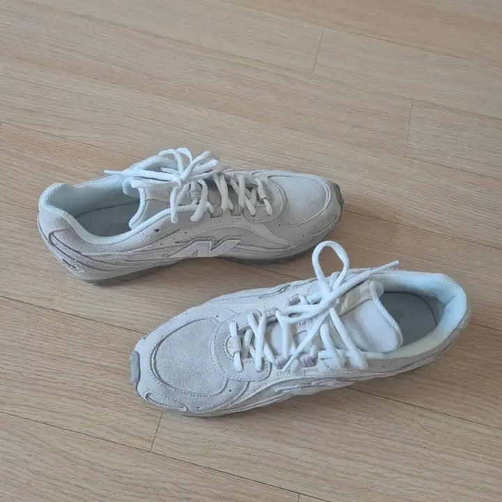[BUNJANG] New Balance 204L Ivory Sneakers / 뉴발란스 아이보리 운동화 204L