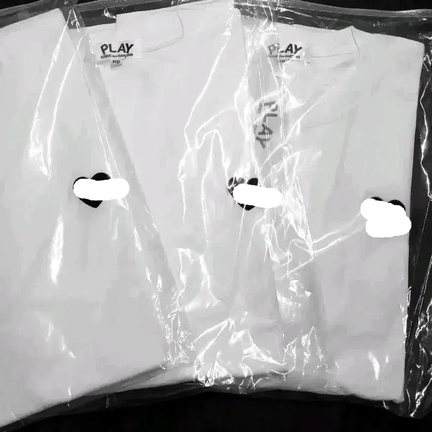 [SOLD OUT] 꼼데 플레이 흰색 블랙와펜 티셔츠