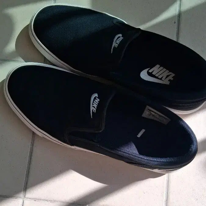 [BUNJANG] Nike Slip-on Black (265mm) / 나이키 슬립온 블랙  265