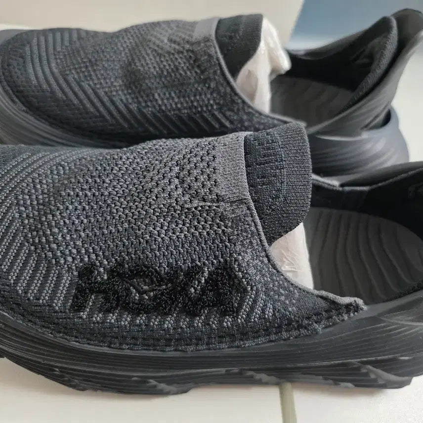 [BUNJANG] Hoka Restore TC Black Running Shoes / 호카 리스토어 TC블랙 240