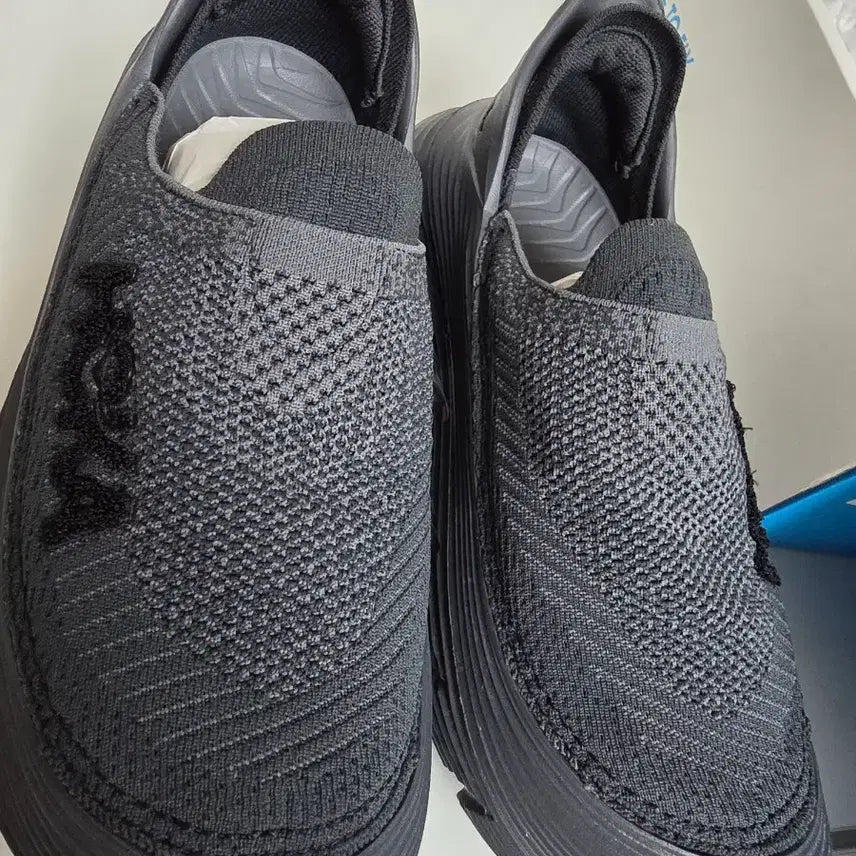 [BUNJANG] Hoka Restore TC Black Running Shoes / 호카 리스토어 TC블랙 240