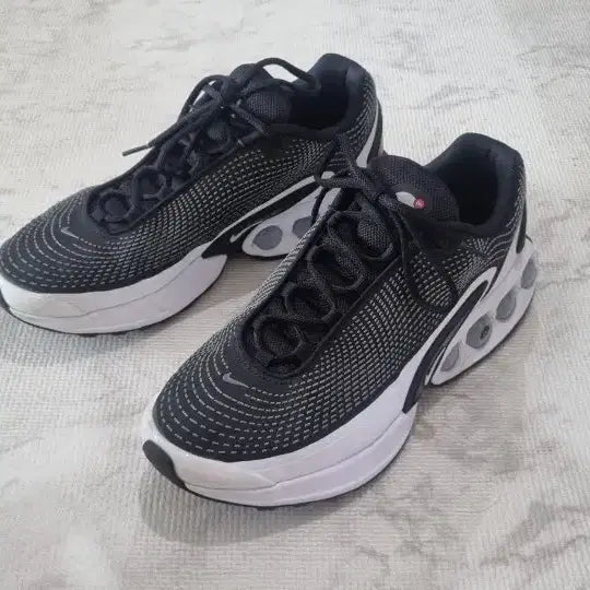 [BUNJANG] Nike Air Max DN Black Cool Grey Sneakers / 나이키 에어맥스 dn 블랙 쿨 그레이 290