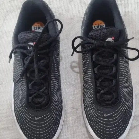 [BUNJANG] Nike Air Max DN Black Cool Grey Sneakers / 나이키 에어맥스 dn 블랙 쿨 그레이 290