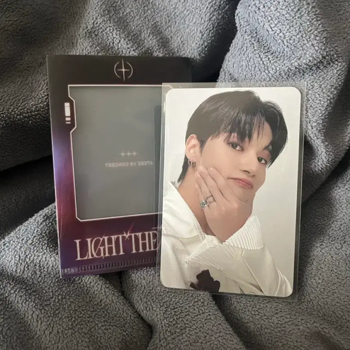 [BUNJANG] ATEEZ Jung Wooyoung VR Item / 에이티즈 VR 2주차 정우영