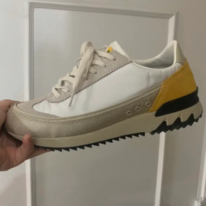 [BUNJANG] Onitsuka Tiger Sneakers / 오니츠카타이거 스니커즈