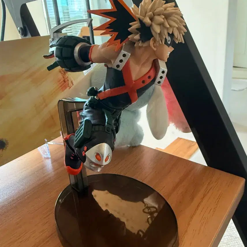 [BUNJANG] My Hero Academia Bakugo Figure / 나히아 히로아카 바쿠고 피규어