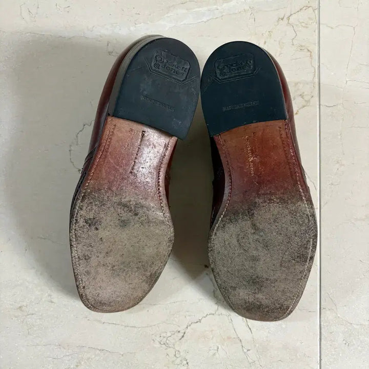 [BUNJANG] Crockett &amp; Jones READING 2 Leather Slip-on Shoes / 크로켓 앤 존스 레더 슬립온 슈즈