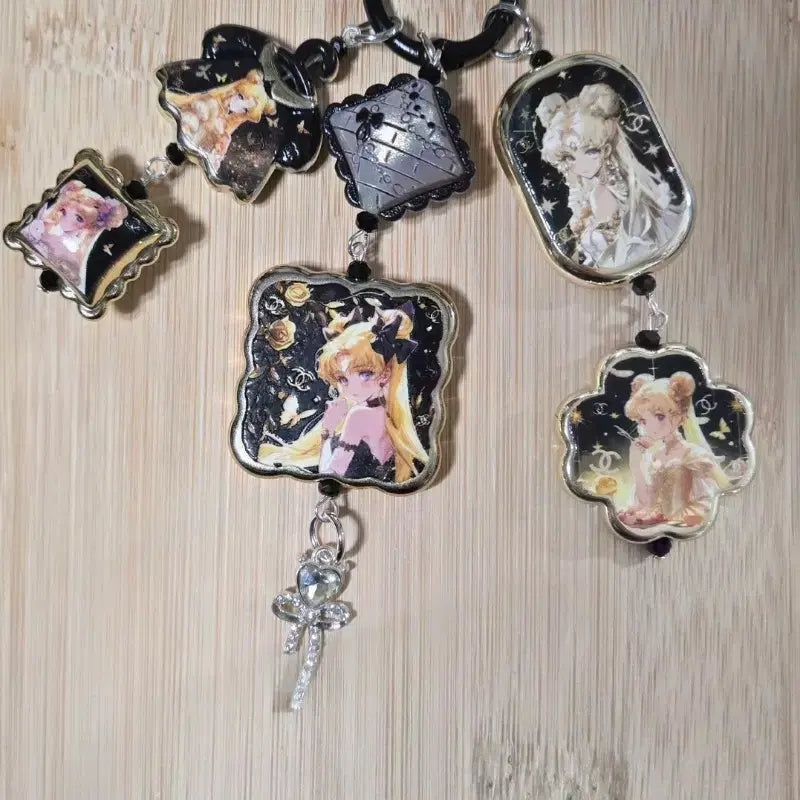 [BUNJANG] Handmade Sailor Moon Black Keyring / [핸드메이드] 블랙 세일러문 키링