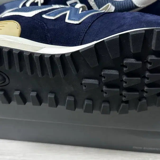 [SOLD OUT] 뉴발란스 574 레거시 네이비