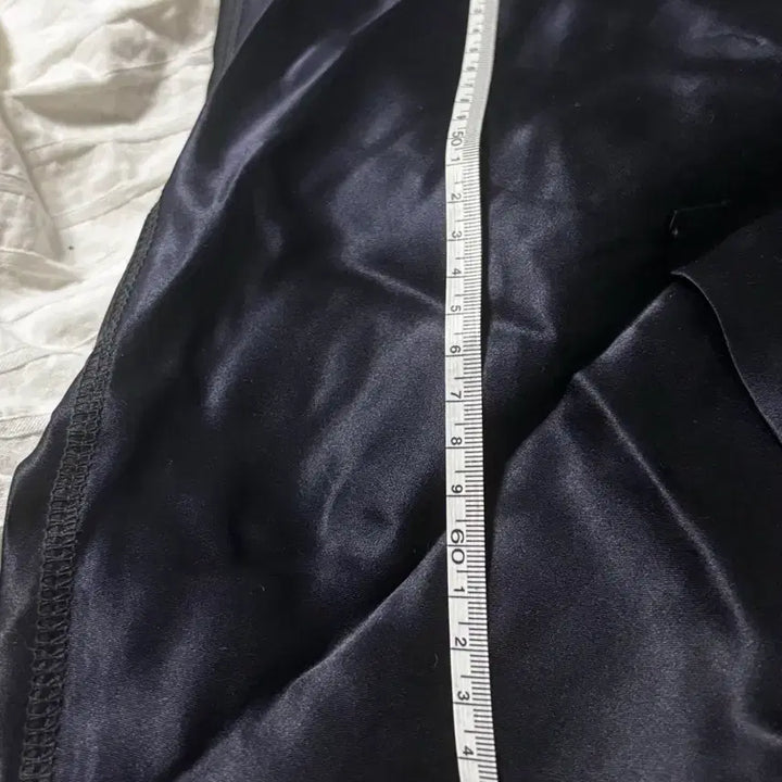 [BUNJANG] H&amp;M Silk Blend Black Jumpsuit / H&amp;M 실크 블렌드 블랙 점프슈트