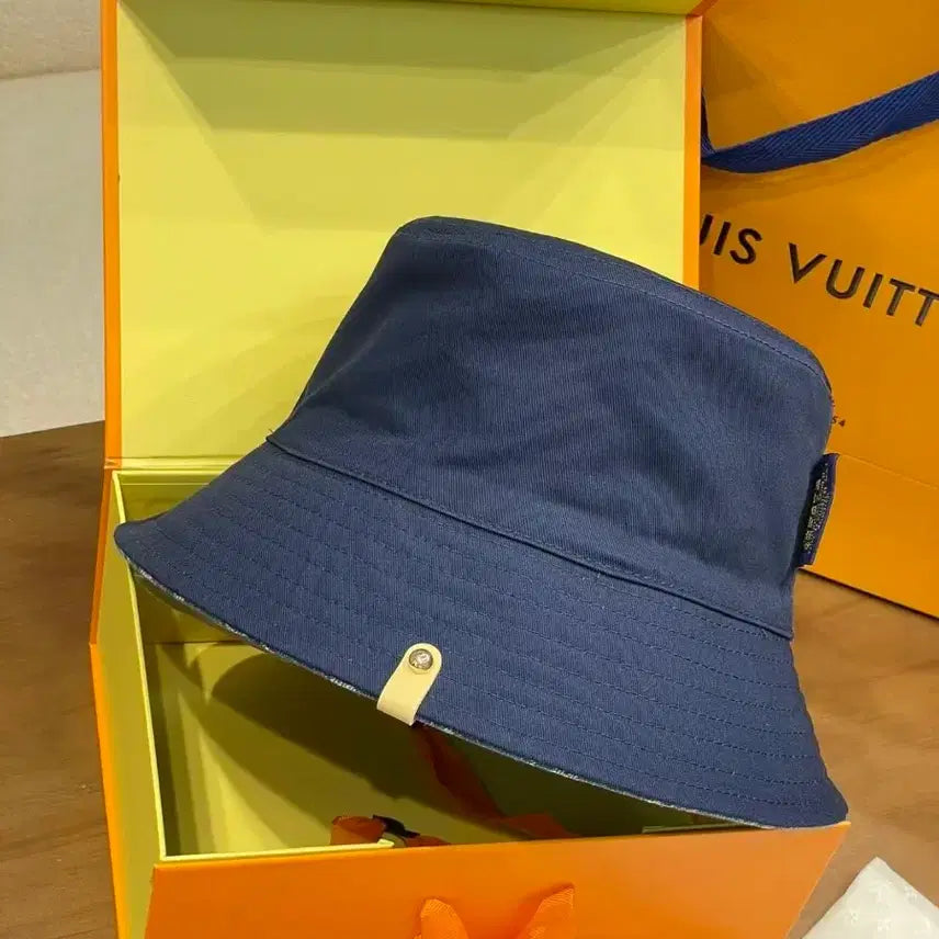 [BUNJANG] Louis Vuitton Denim Bucket Hat / 루이비통 버킷햇
