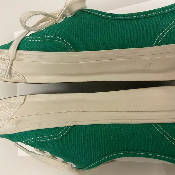 [SOLD OUT] VANS MTE 어센틱 리이슈 44 (240)
