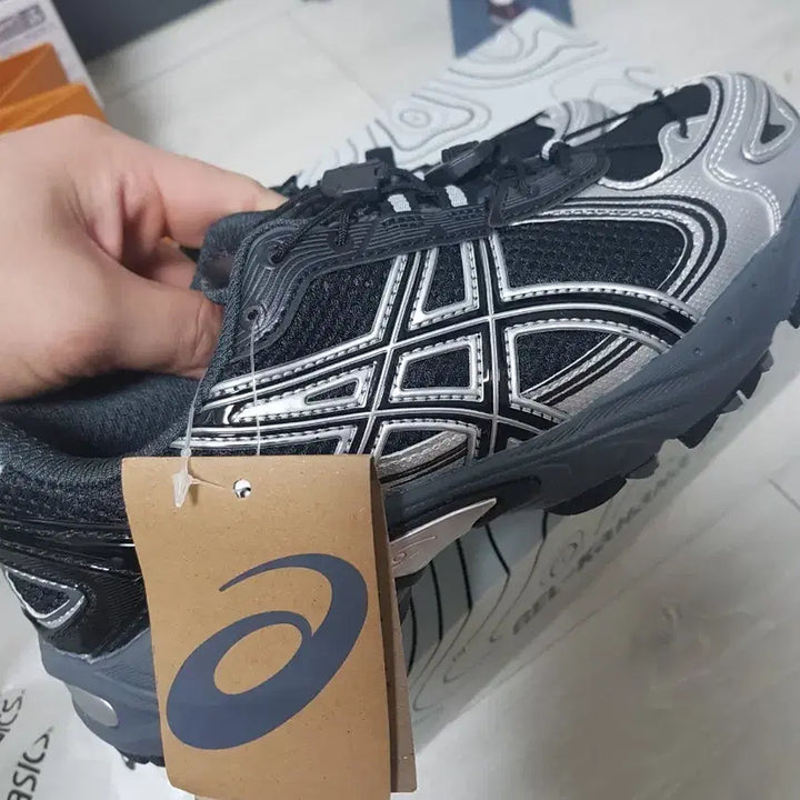 [BUNJANG] Asics Gel-Kahana Trail Running Shoes Black/Silver / (새상품)아식스 젤카하나 트레일 러닝화 블랙/실버 새상품