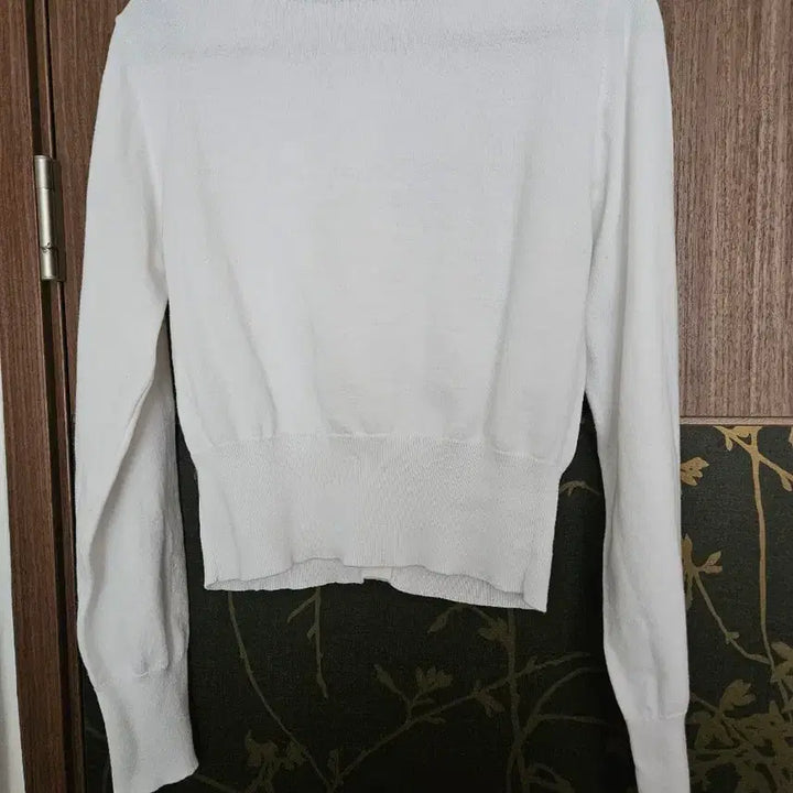 [BUNJANG] Rose Franz Knit Sweater / 로제프란츠 똑딱이 니트 아일렛 라운드 가디건