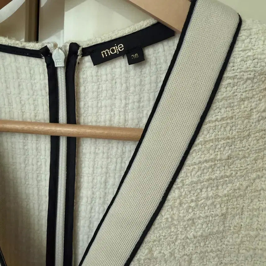 [BUNJANG] Maje Ivory Tweed Dress 36 / 마쥬 아이보리 트위드 원피스 36