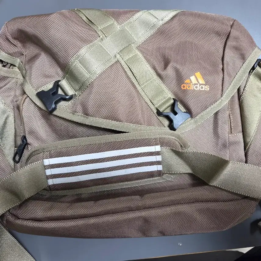 [BUNJANG] Adidas Crossbody Shoulder Bag / 아디다스 크로스백 숄더백