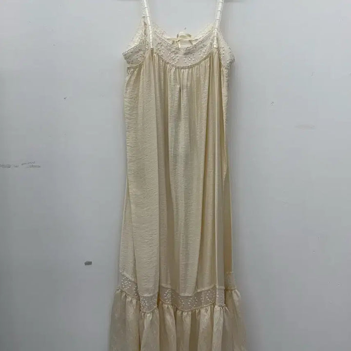 [BUNJANG] Freckle Layered Slip Dress (Cream) / [새상품] 프레클(Freckle) 레이어드 슬립 원피스 (크림)